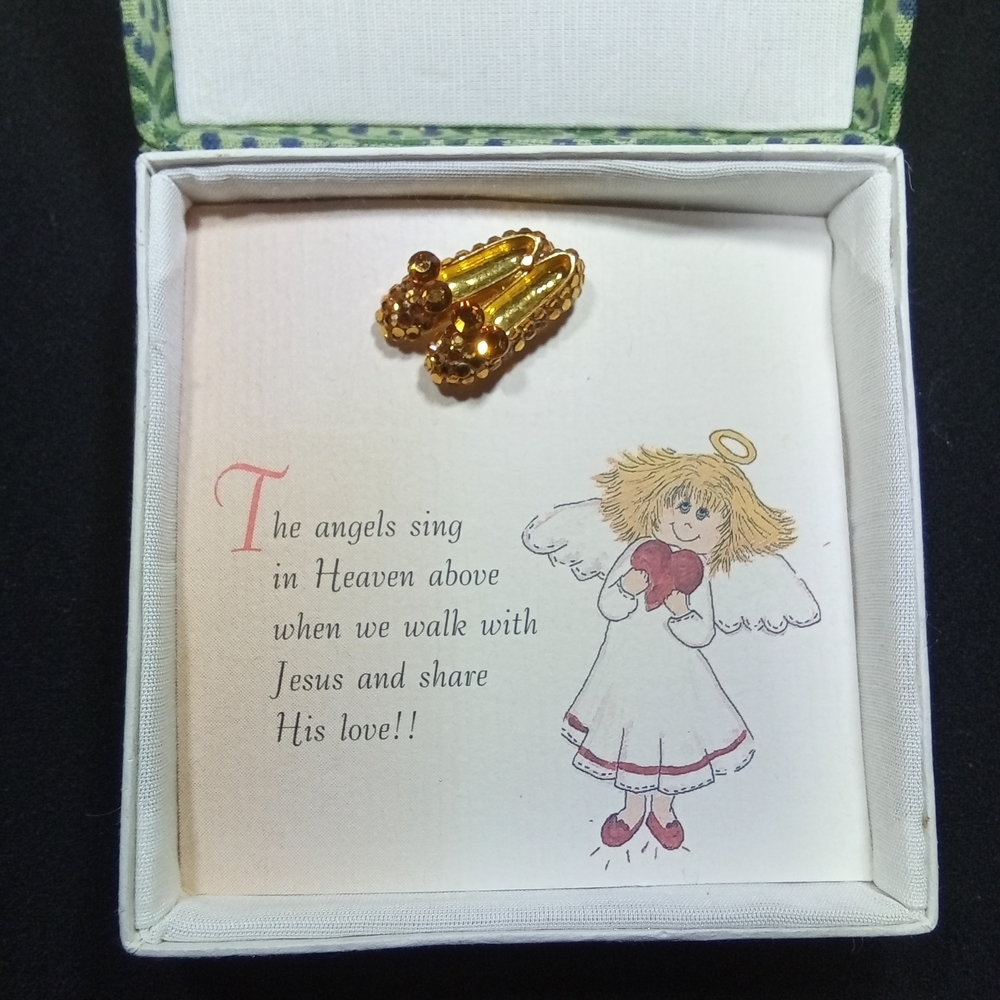 New Ruby Slippers Pin Red Shoe Co Spiritual Religious Card Angel Vintage OG Box